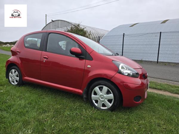 Toyota AYGO 1.0 VVT-i Ice Hatchback 5dr Petrol Manual Euro 5 (67 ps)