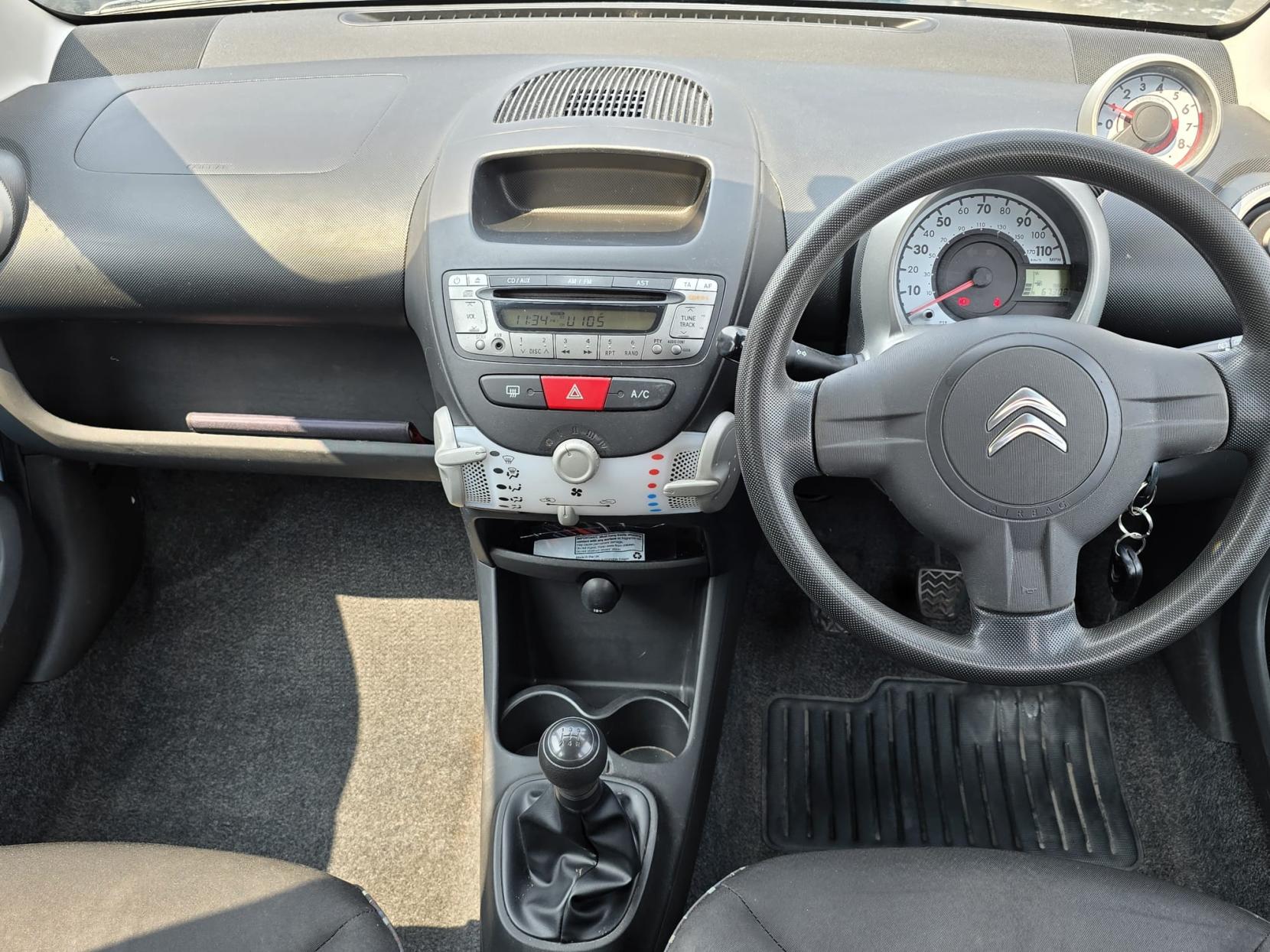 Citroen C1 1.0i VTR Hatchback 5dr Petrol Manual Euro 4 (68 ps)