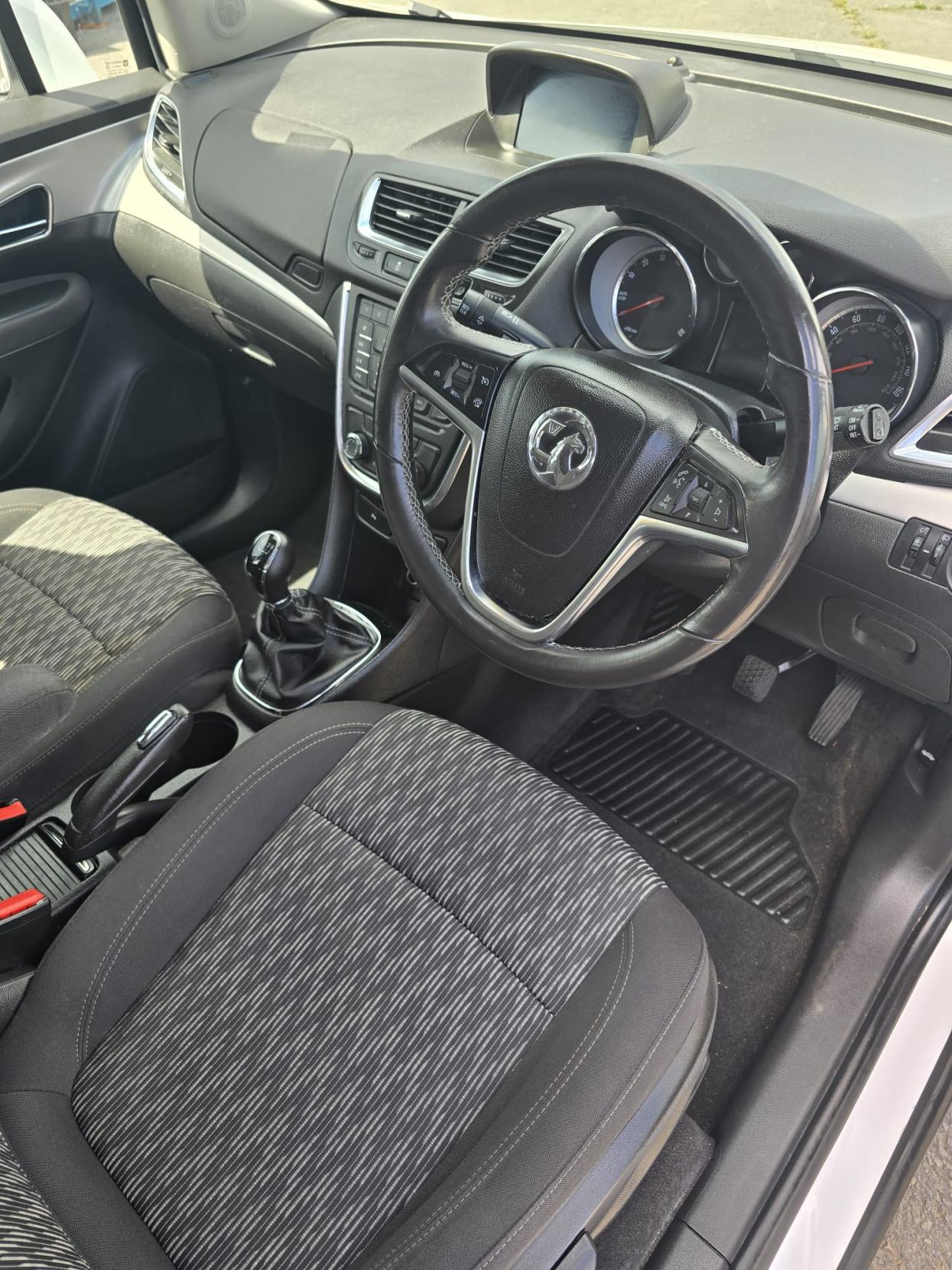 Vauxhall Mokka 1.6i Exclusiv SUV 5dr Petrol Manual 2WD Euro 6 (s/s) (115 ps)